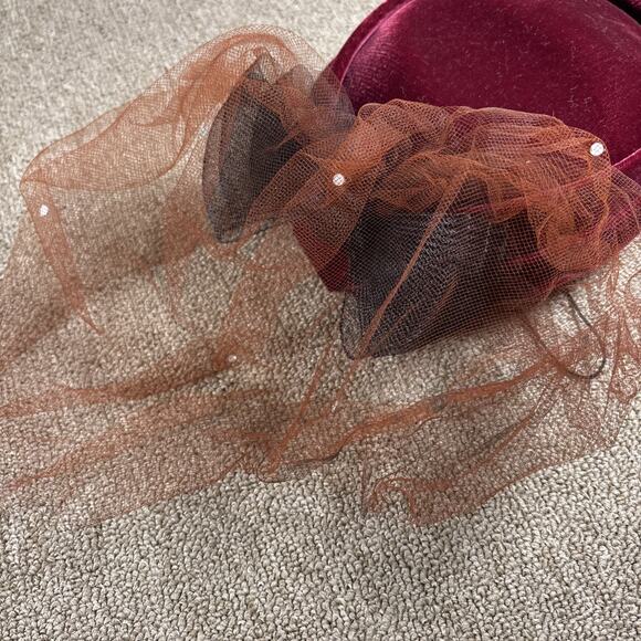 Women’s Vintage Hat Fascinator Bundle 4 Hats Old New Stock main image 12